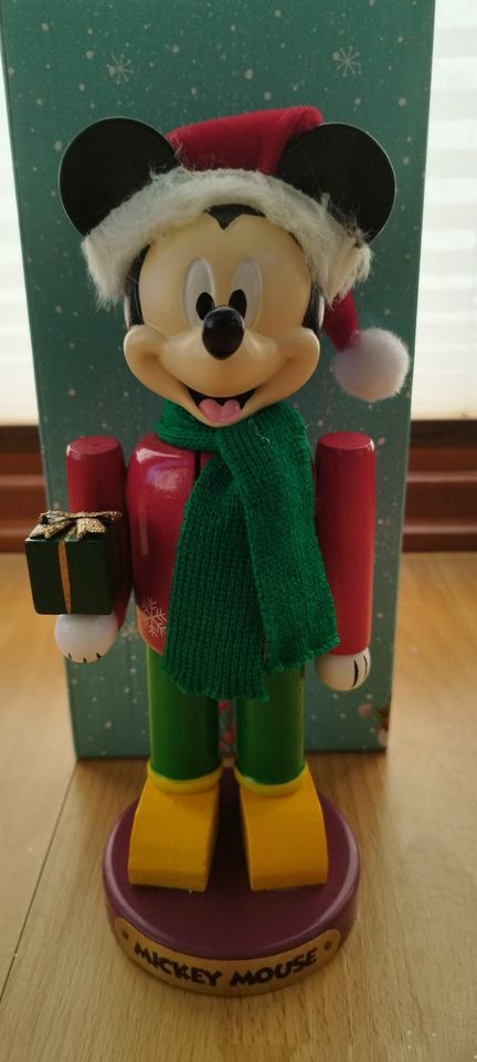 Nussknacker Mickey Maus als Weihnachtsmann Kurt S. Adler(Disney) in Querfurt
