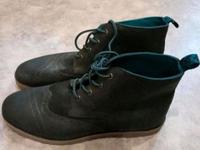 Toms Herren Brogue Schnürschuhe mit Vibram Sohle Größe 47,5 Saarland - Perl Vorschau