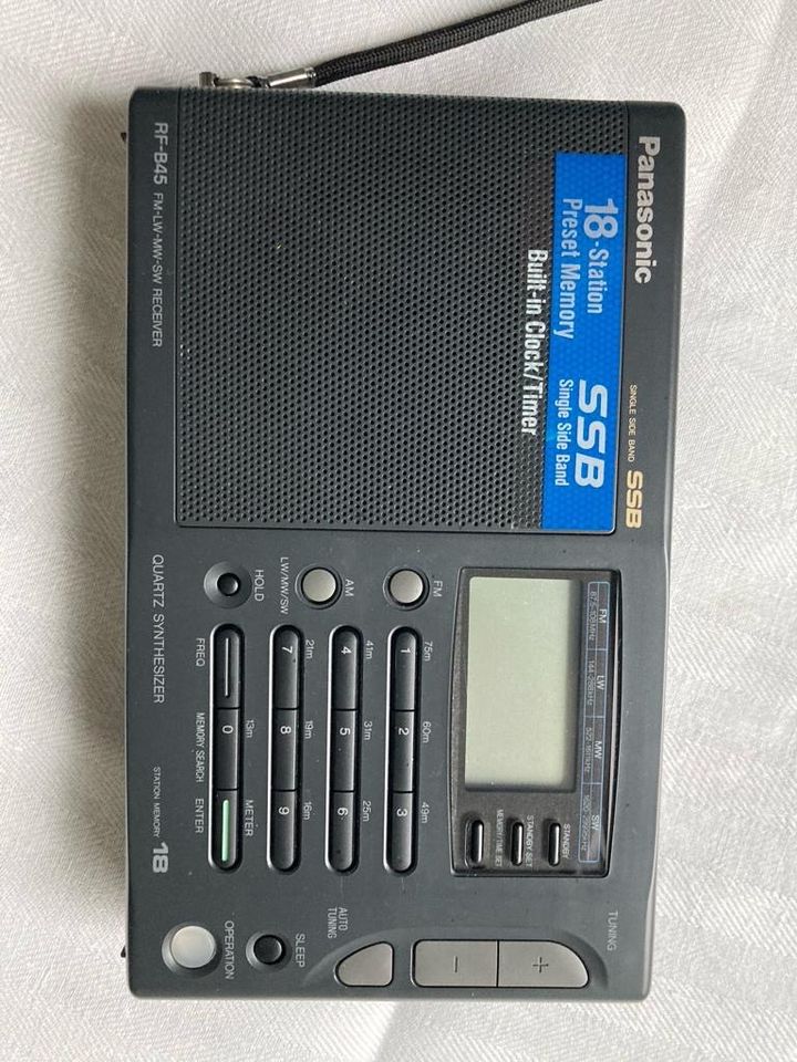 Panasonic Vintage Radio 18 Stationen SSB Model RF-B 45 in Hannover