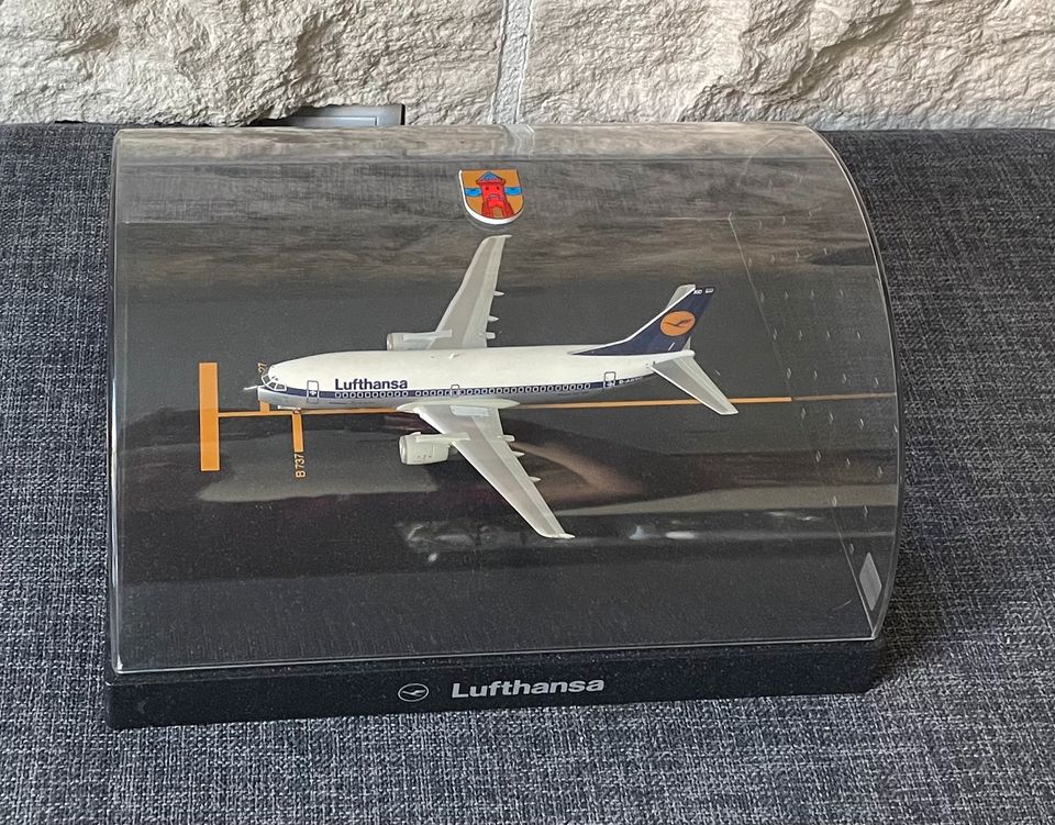 *** Herpa *** Modell Flugzeug Lufthansa City Jet 737 Delmenhorst in Bremen