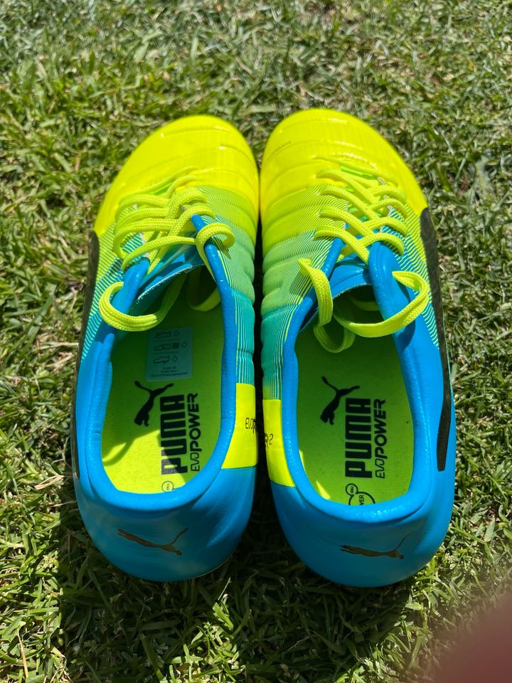 Puma EvoPower 2 Fußballschuhe, Größe 42 (einmal getragen) in Nordholz