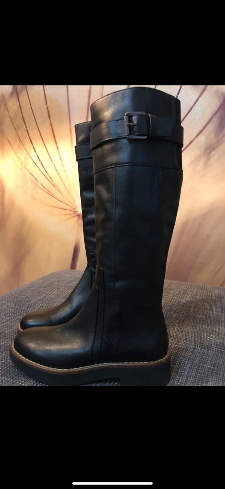 NEUE GEOX LEDER STIEFEL gr.37  23.5cm Damen Stiefel in Berlin