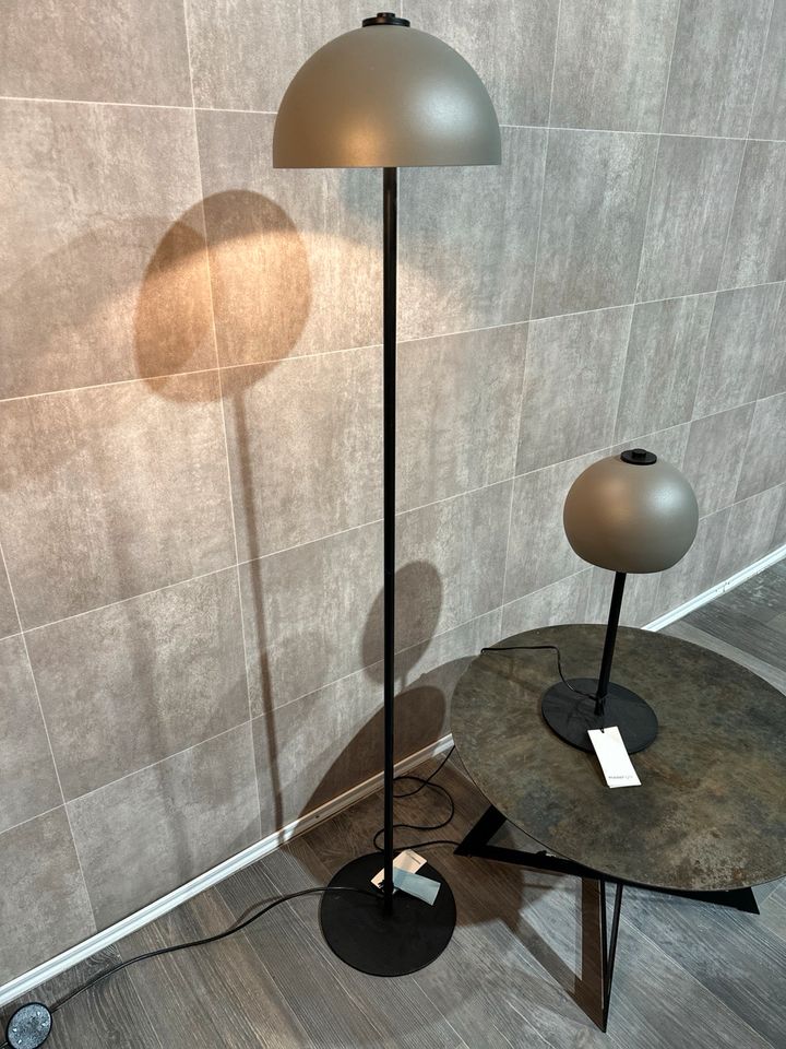 Lampe Stehlampe Design Neu UVP 250€ in Dortmund