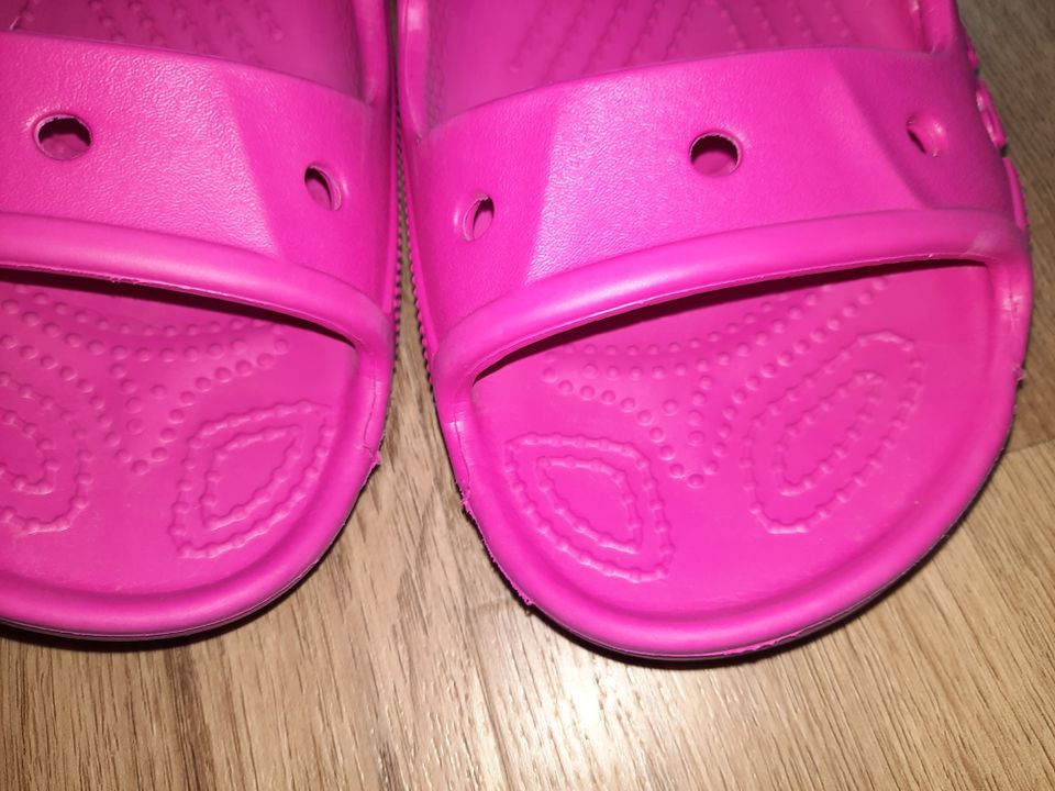 Crocs Pantoletten in Pink Größe 39/40 in Berlin