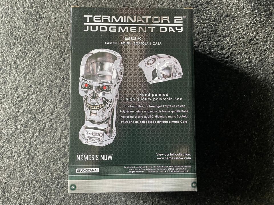 Terminator 2: T-800 Kopf NEU in Willich
