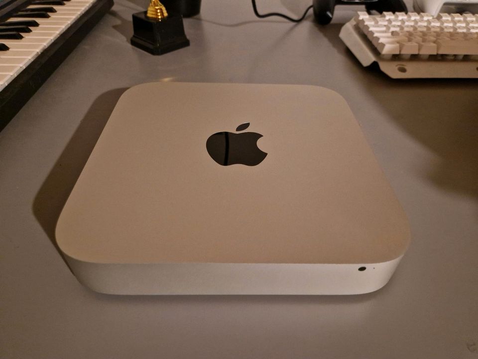 Mac Mini (Ende 2012) in Glasau