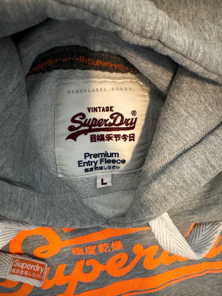 Superdry Pullover L in Bremen