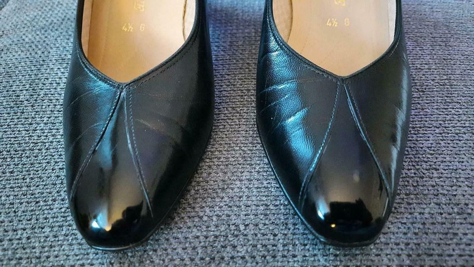 Schuhe Pumps ara ELEGANCE 4 ½ 37 Schwarz Echt Leder in Holzweißig