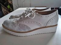 schöne Schuhe Gr. 41 weiss Halbschuhe Sneaker fast wie neu Bayern - Oberkotzau Vorschau