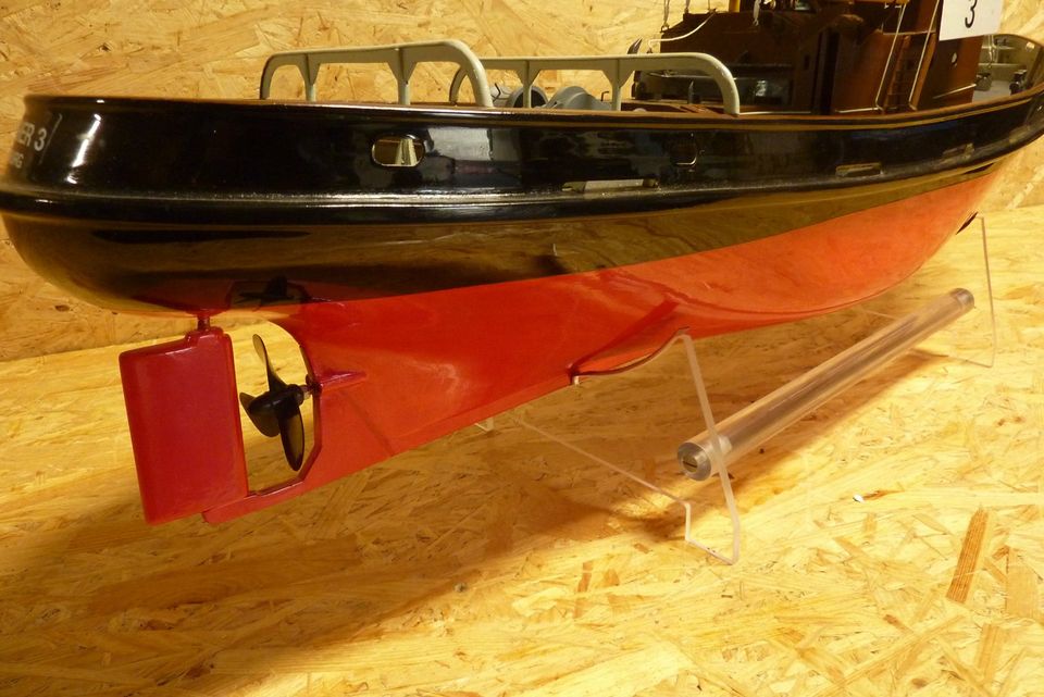Modellboot  Bugsier 3 Hafenschlepper top Zustand , in Essen