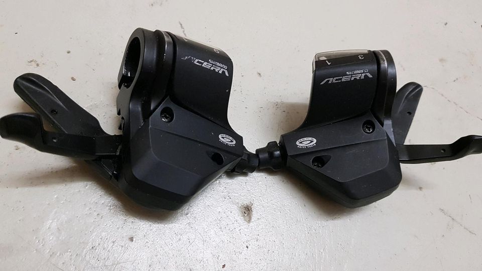 Schalthebel Shimano Acera 9 Fach in Kempten