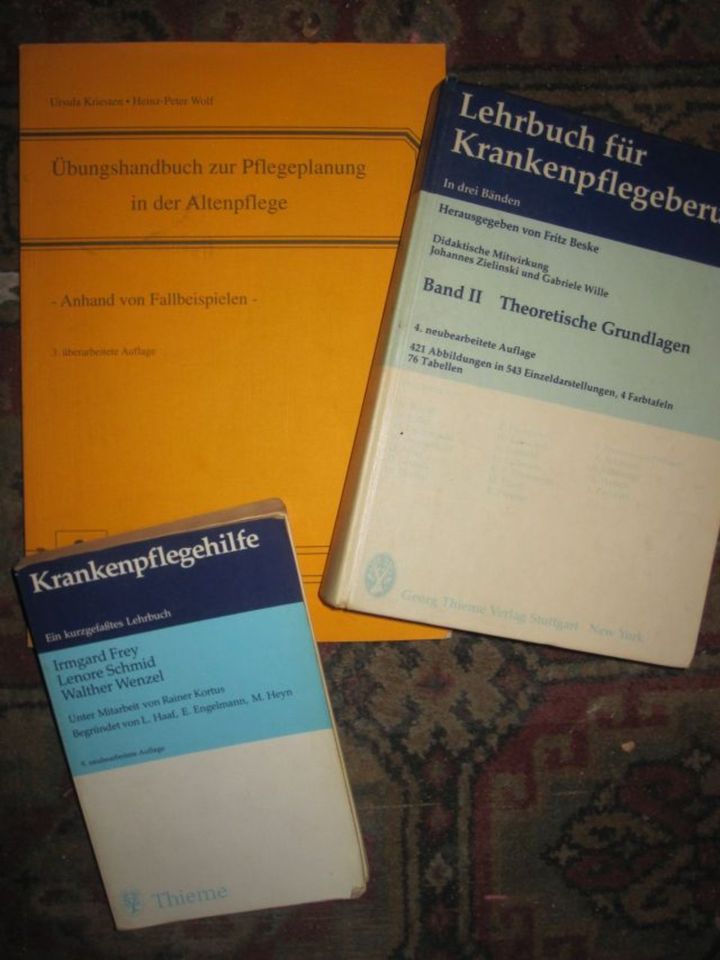 Medizinbücher/Medizin/Psychologie/Bücher/600 Stück in Hamburg