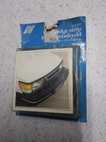 105220008 Steinschlagschutz Motorhaube Saab 900 NOS Hessen - Solms Vorschau