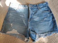 Gr. 42 MomShorts Jeans Shorts Vintage Shorts Baden-Württemberg - Tübingen Vorschau