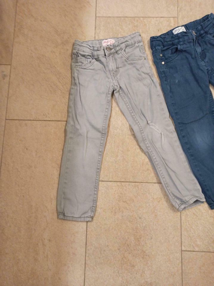 2 Jungen Jeans Größe 116 in Furth