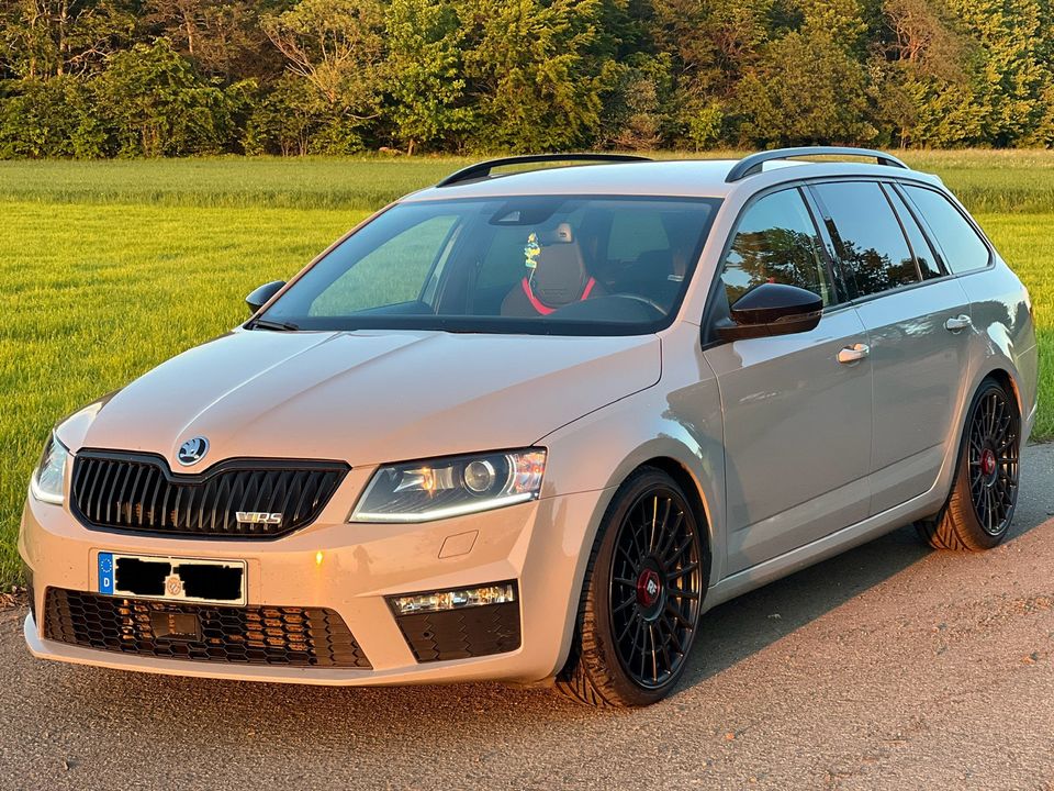 Skoda Octavia RS Kombi TDI in Fuchsmühl