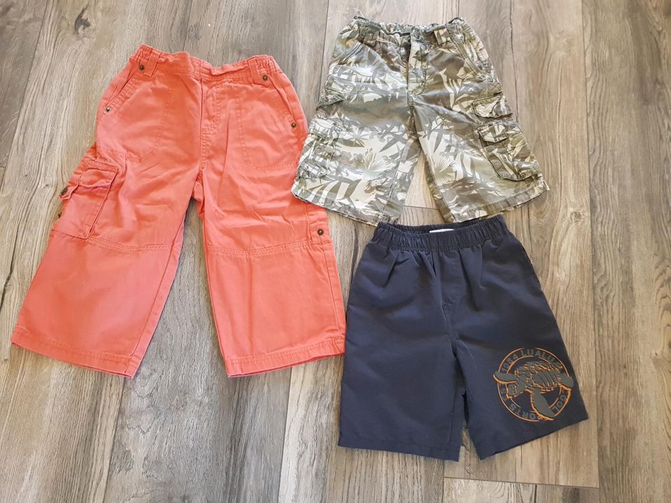 Kleidungspaket Sommer Shorts Gr. 104 in Gera