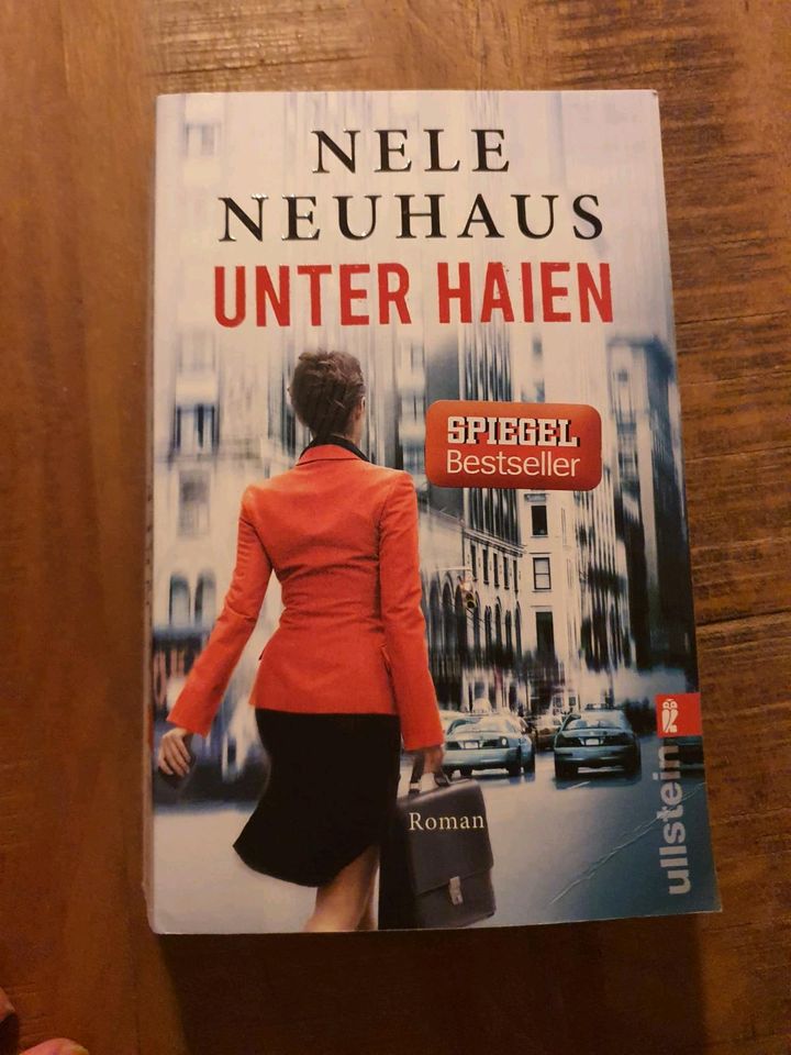 Nele Neuhaus "Unter Haien" in Dortmund