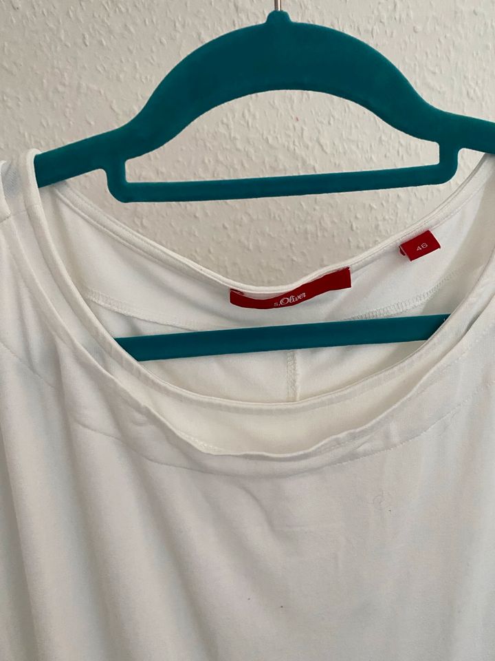 s. Oliver T-Shirts, 3/4 Ärmel, blau/offwhite, Gr. 46, wie neu in Claußnitz