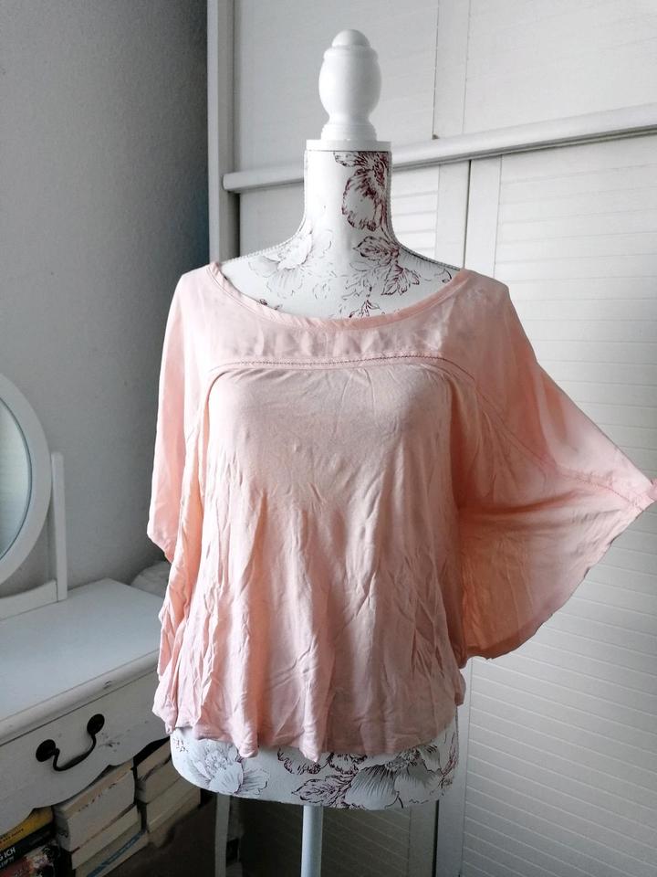 H&M Shirt Fledermaus Ärmel Rose Aprikose Lachs Luftig L 40 in Griesheim