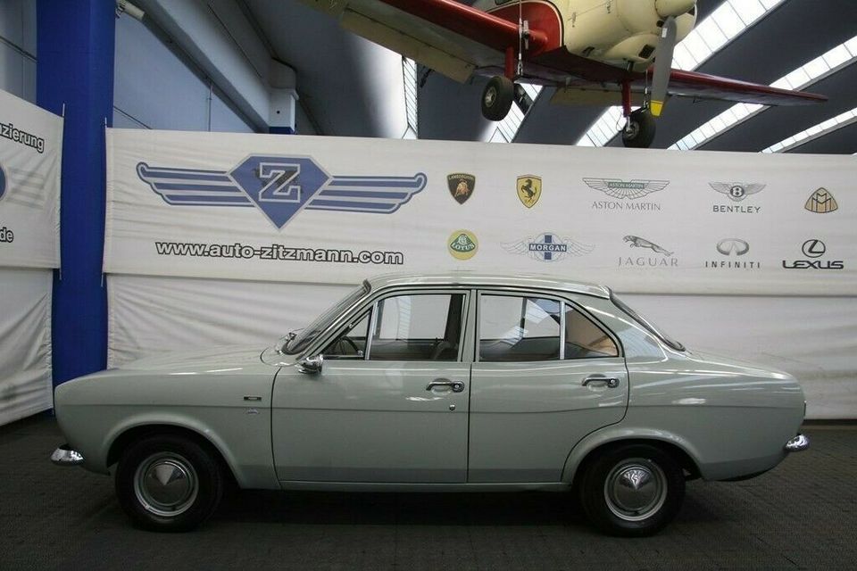 Ford Escort 1300 AUTOMATIK H-ZULASSUNG in Nürnberg (Mittelfr)