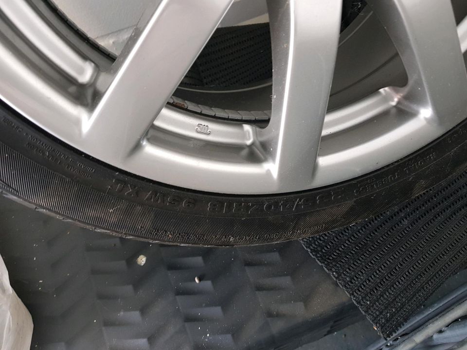 Alufelge Alufelgen Felge Reifen in Bremerhaven