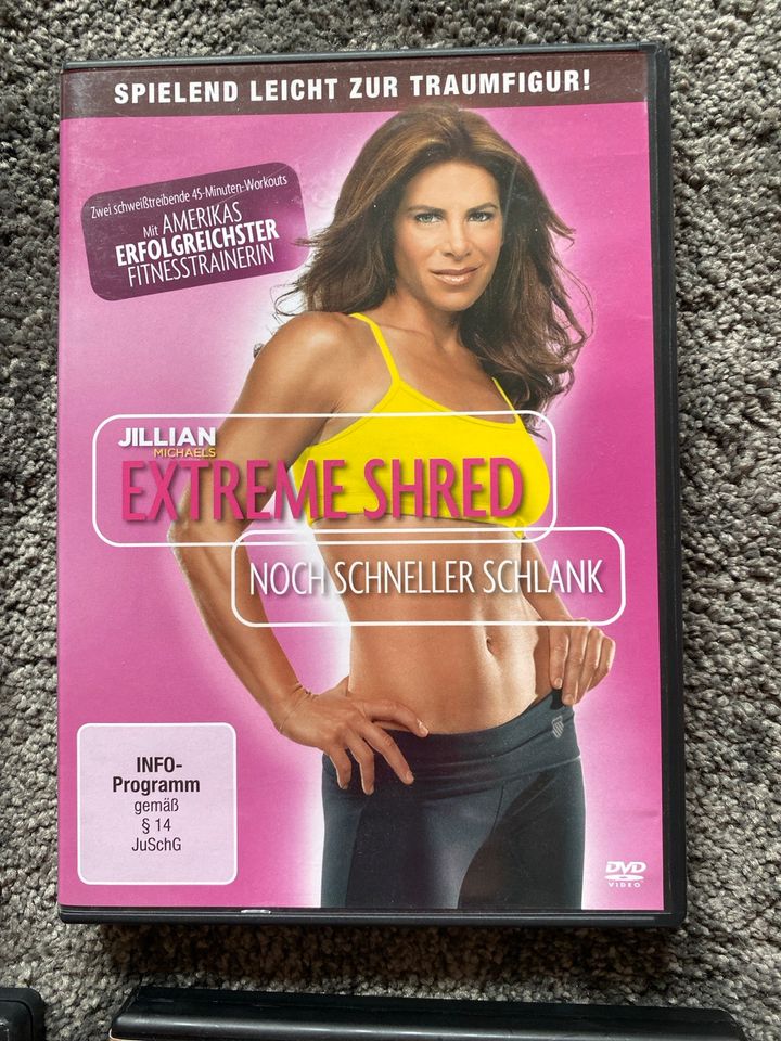 Jillian Michaels Fitness Workout Shred 6 DVDs in Kaltenkirchen
