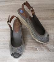 Tom Tailor Sandalen Sandaletten Pantoletten braun 40 NEU (4TT) Bayern - Heroldsberg Vorschau