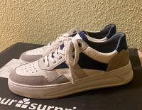 Schuhe Bullboxer Sneakers Leder gr.40 Nordrhein-Westfalen - Arnsberg Vorschau