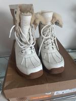 UGG AdirondackII weiß Gr 36 Stiefelette Saarland - Quierschied Vorschau