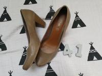 S. Oliver Pumps Gr. 41 beige hellbraun Bayern - Kasendorf Vorschau