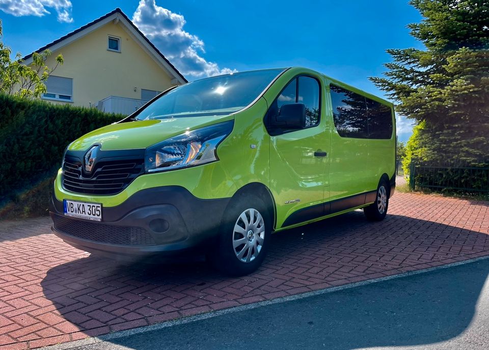 9 Sitzer Van Kleinbus  Ausflug Familie Urlaub mieten in Schotten