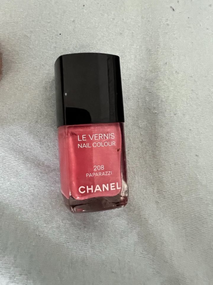 CHANEL Nagellack 208 Paparazzi fast voll in Frankfurt am Main