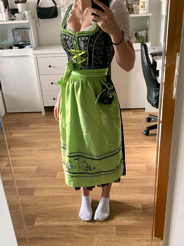 Dirndl mit Bluse Spieth & Wensky Gr. 34 grün schwarz wie neu in Bischofswiesen