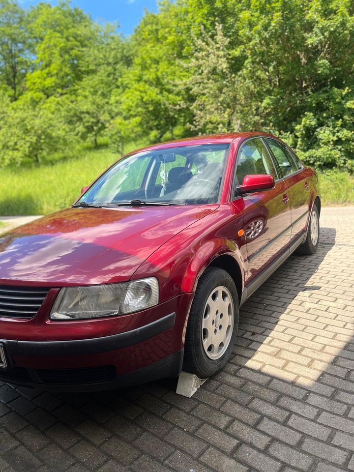 Volkswagen Passat in Mulfingen