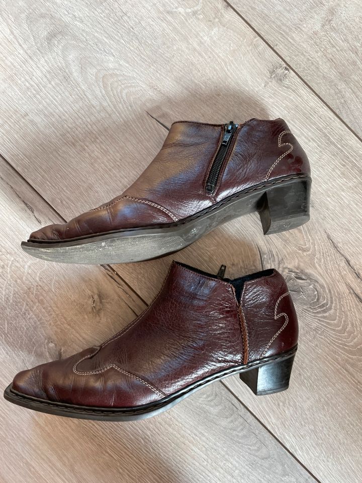 Stiefelette von Rieker, Leder, braun, Gr. 38, selten getragen in Radbruch