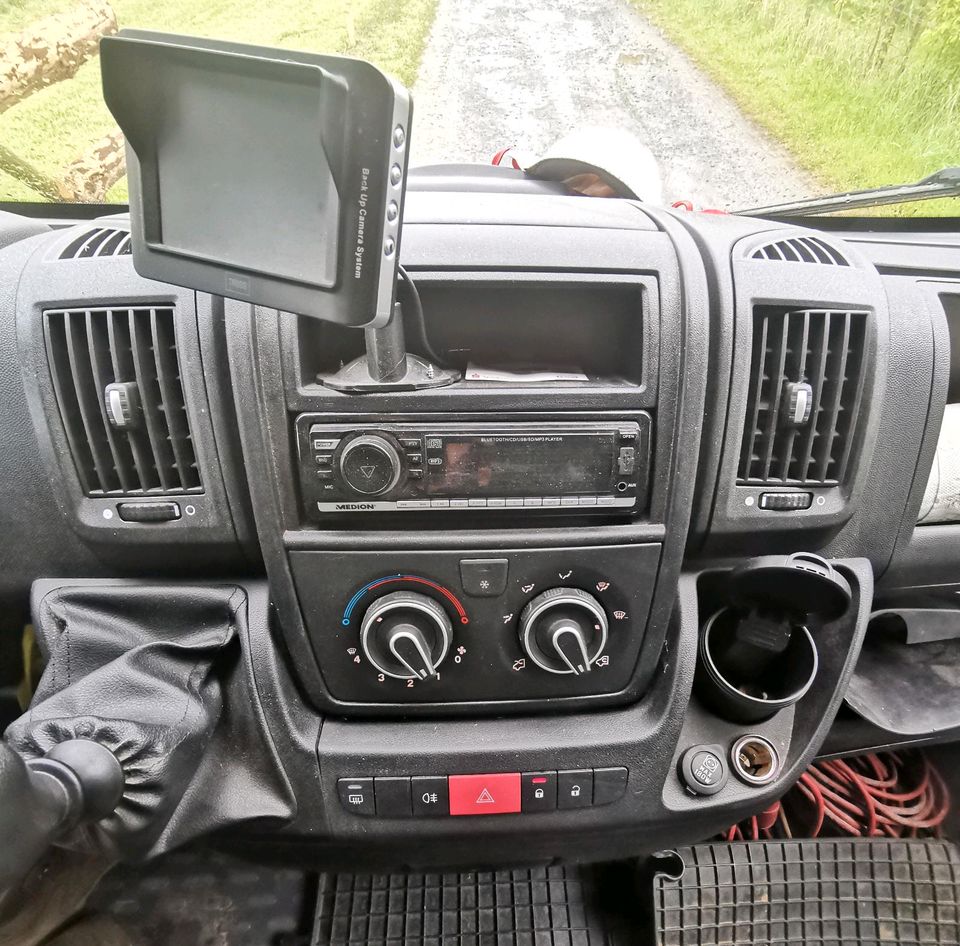 Peugeot Boxer Koffer Hubbühne 3,5to in Aachen