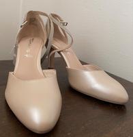 Pumps/Brautschuhe Tamaris Gr. 40 Rose Pearl Bayern - Kronach Vorschau