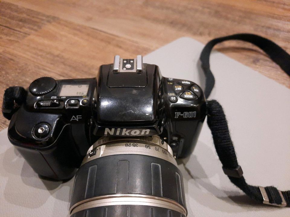 Nikon, F-601, Gebraucht, Funtionsfähig in Aach