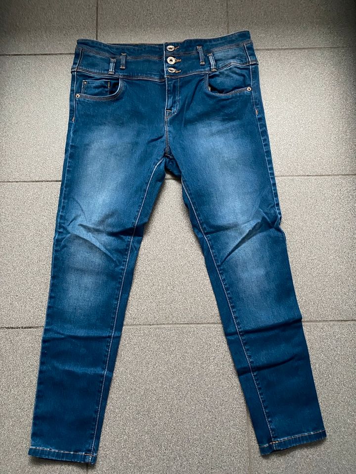 Damen Jeans Hose Größe 38 Orsay in Obertshausen