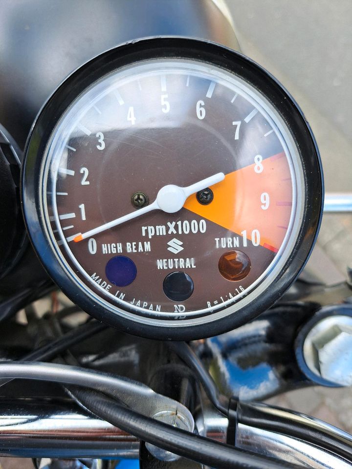 Suzuki RV 125 in Sinn