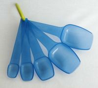 Tupperware Messlöffel-Set 1ml bis 25ml Kunststoff blau Sachsen - Auerbach (Vogtland) Vorschau