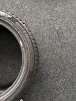 Winterreifen 245/45 R 17 sehr guter Zustand Hamburg - Wandsbek Vorschau