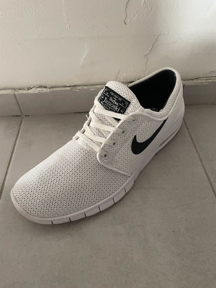 ✓ Nike SB Stefan Janoski Max Weiß Gr. 44.5 10.5 Sammlerstück in  Nordrhein-Westfalen - Iserlohn | eBay Kleinanzeigen ist jetzt Kleinanzeigen