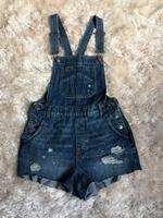 Latzshorts Jeans Hotpants Shorts Latzhose destroyed H&M neu Hessen - Usingen Vorschau