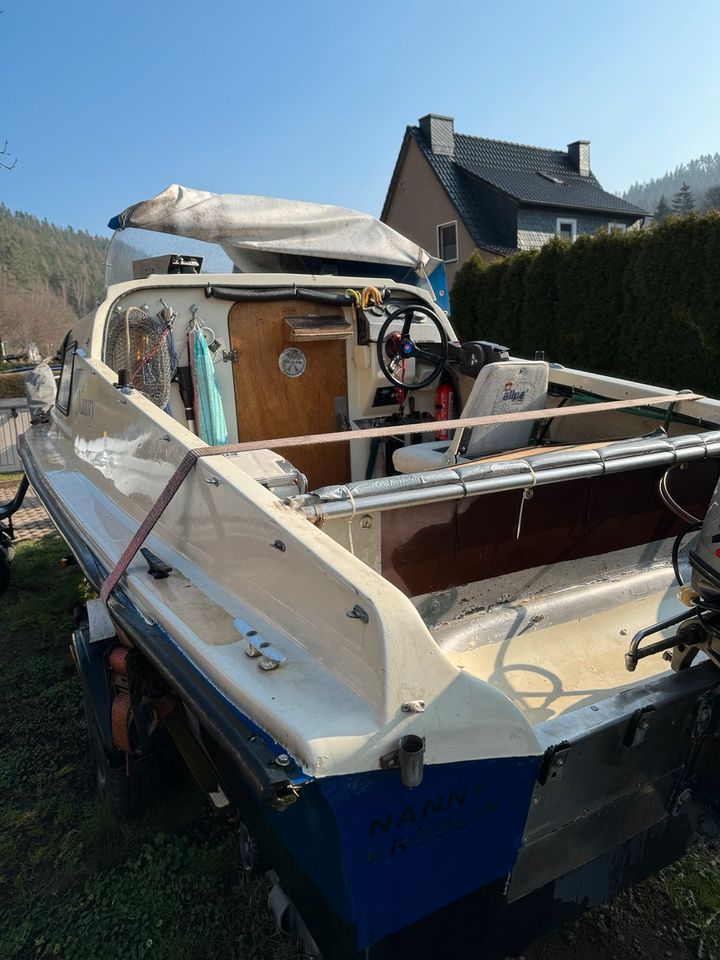 Kajütboot, Angelboot, Freizeitboot inklusive Trailer Echolot… in Unterweißbach