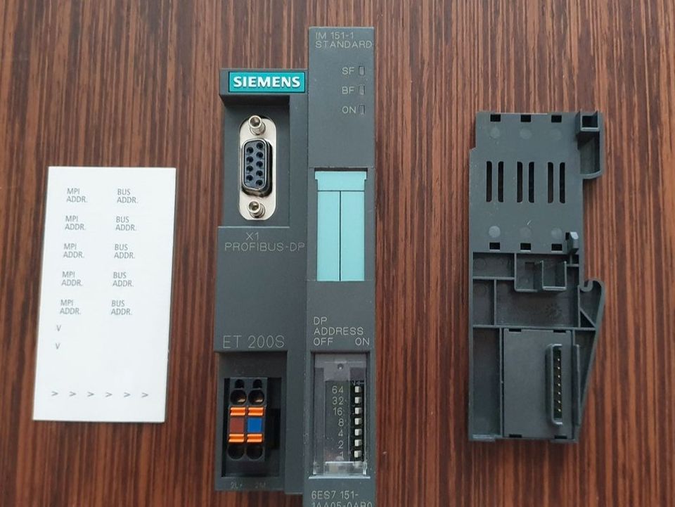 Siemens ET 200S Interfacemodul IM 151-1 ST, 6ES7 151-1AA05-0AB0 in Prüm