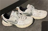 Nike Sneaker V2KRun Gr. 38.5 Schleswig-Holstein - Altenholz Vorschau