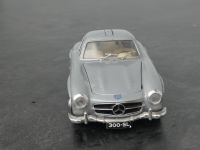 Modellauto Mercedes 300 SL in Silber Hessen - Ebersburg Vorschau