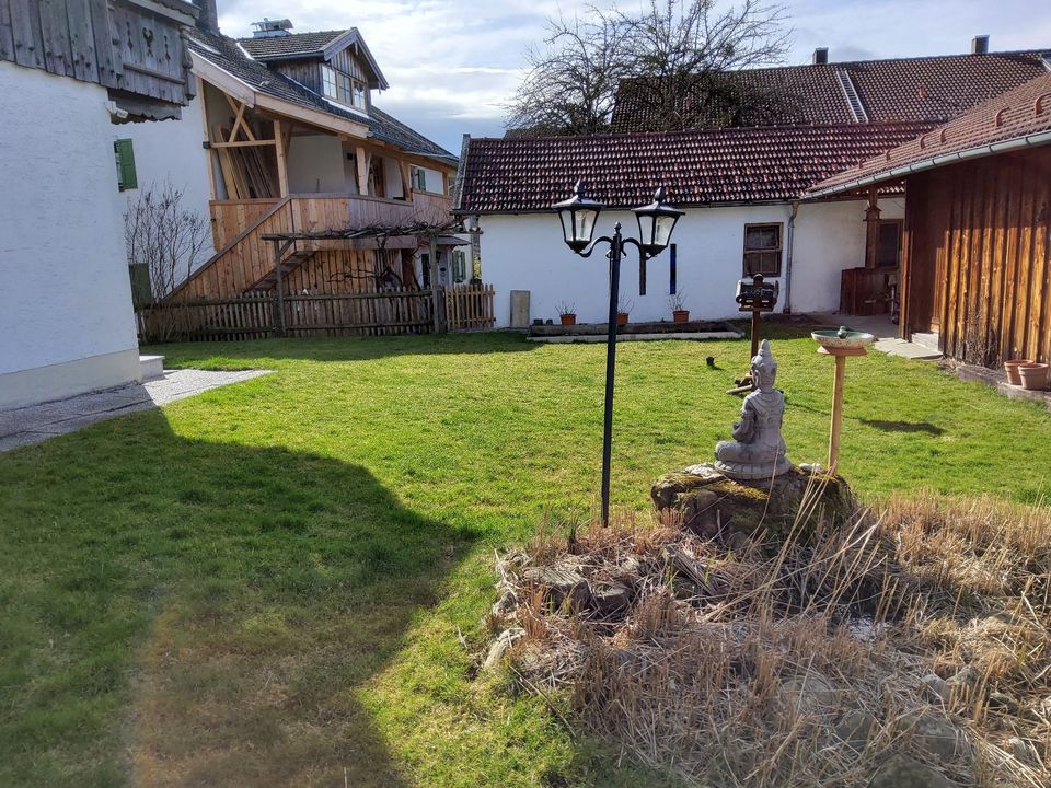 Großzügiges Wohnen mit schönem Blick in Eurasburg